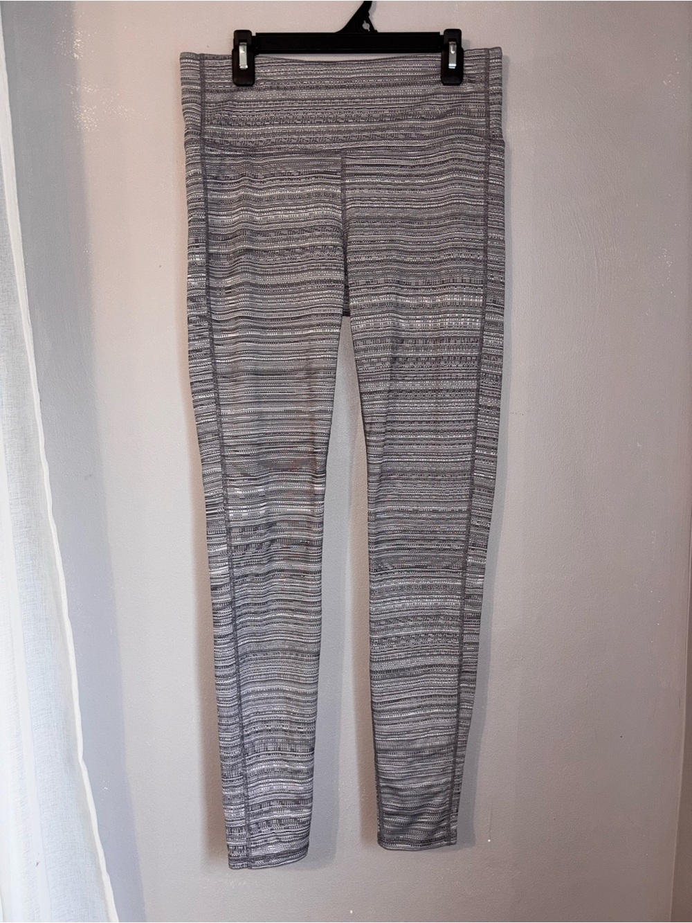 Athleta Gray Striped Girls Active Leggings
